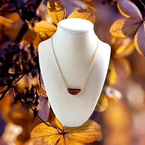 Melania Clara | NWOT Elegant Gold/Amber Half Moon Crystal Pendant Necklace